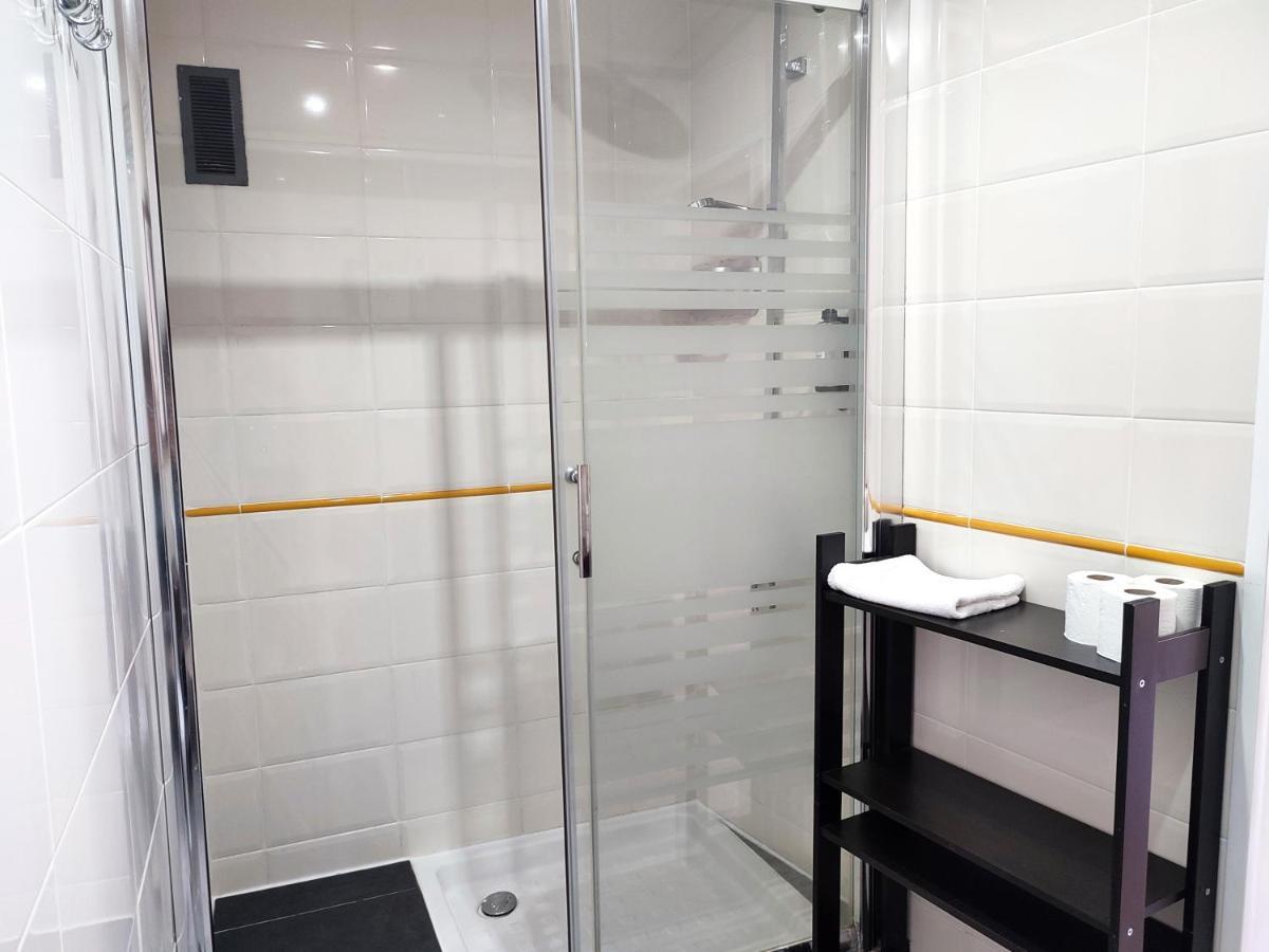 Flats Friends Plaza De La Reina Hotel บาเลนเซีย ภายนอก รูปภาพ